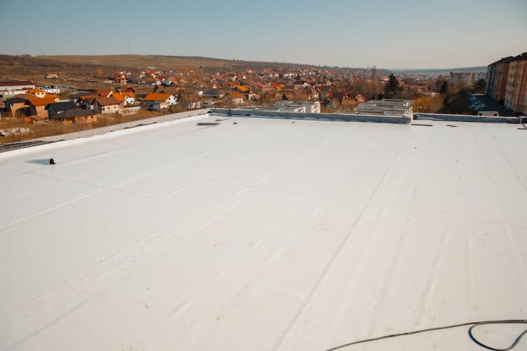 PVC folie na ploché střeše